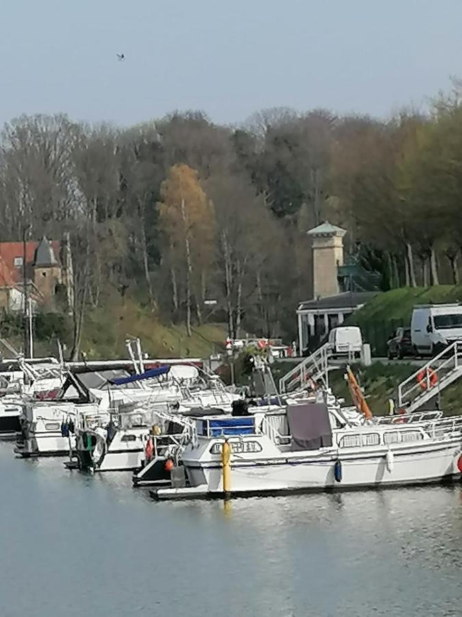 Haus Lupo Am Kanal Castrop-Rauxel Dış mekan fotoğraf